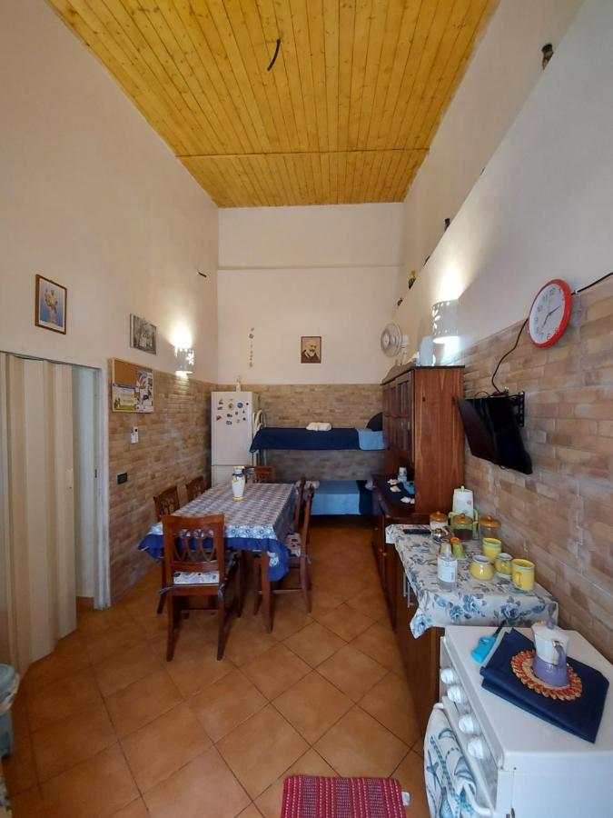 A casa da Pia Appartamento Isola di Ustica Esterno foto